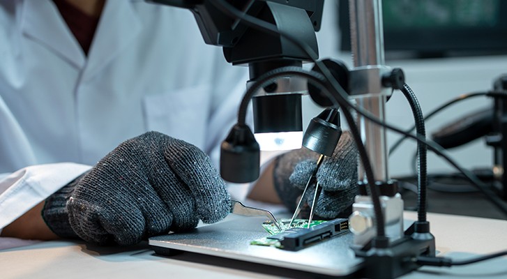 The Materials Behind the Next Generation of Electronics